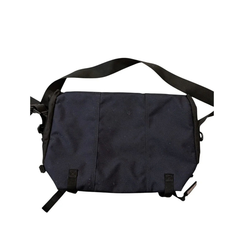 Timbuk2 classic messenger